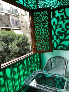 Elegant Zamalek Stay Apartment with Balcony