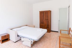 Xenia - 2rooms apt in Salita SantAgostino 15
