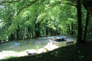 Maisons de vacances Gites La Garrigue 15 minutes Sarlat & Lascaux avec 2 piscines : photos des chambres