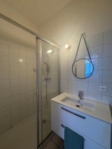 Appartements Appartement lumineux et cosy au coeur de la ville : photos des chambres