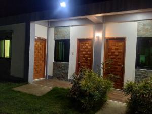 Lalies Inn