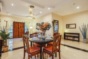 Areca Holiday Home 1, Bangtao Beach