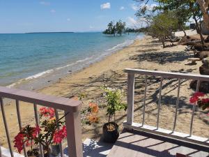 Private Beachfront Villa - Casita Del Mar Palawan