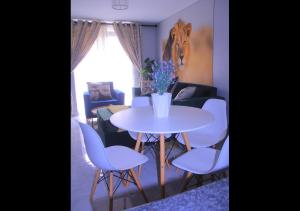 Elite Escape - 2 bedroom apartment