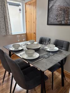 Sea La Vie - 6 St Marys Walk - 2 Bed Cottage Old Town Scarborough