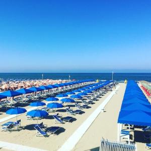 2 bedroom apartment 50 m from the sea