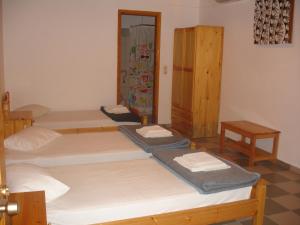 Siroco's Rooms And Studios Paros Greece