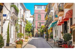 MI CAPRICHO Beachfront 500 - Apartment With Sea Views Costa del Sol