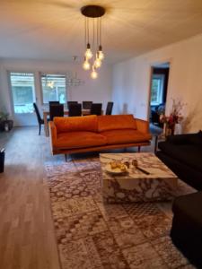 Peaceful villa in nature with own beach