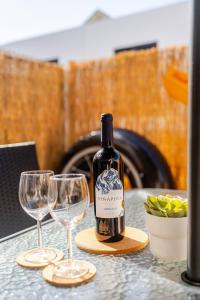 Tenerife Surf & Sun Bungalow in Las Americas