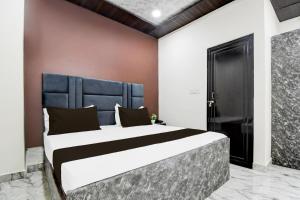 Hotel O EVER GREEN CLARKS INN