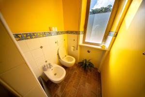 Cozy Room with Balcony, Ping Pong & Billiard Table