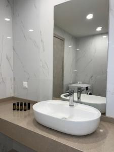 M P A Luxury Apartment A1