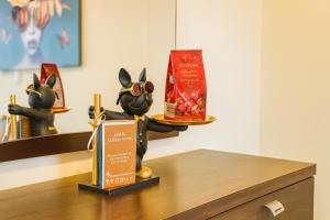 Agapi Apartment Limnaria Gardens near Paphos Harbour & Beach