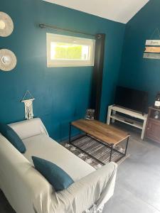 Studio avec grand jardin + parking