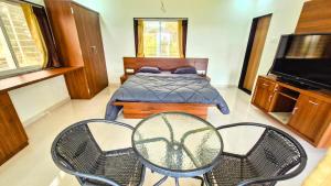 Greenwood 10 min frm Trimbakeshwar Scenic farmstay
