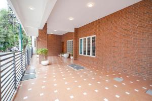 Bougainvillea Suites 3 - 2 BHK Apartment