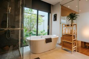 Botanic Modern loft Villa Private Pool 10 min BangTao