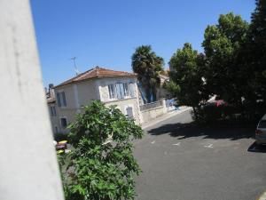 à 10mn RN10 et RN141 ,15mn Angouleme, Cognac, Barbezieux,1h Bordeaux, !