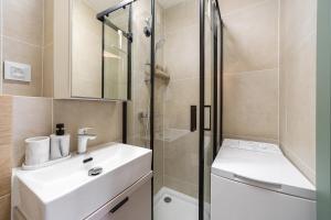 Modern Apartment in the city center