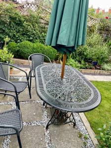 River walk . Shrewsbury.Shropshire.With parking.