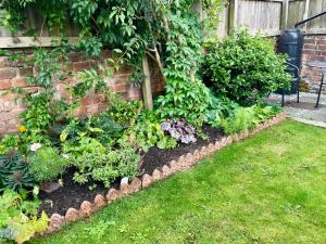 River walk . Shrewsbury.Shropshire.With parking.