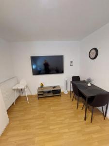 Cosy Home 4 - Spacieux studio avec parking - 30 min Paris