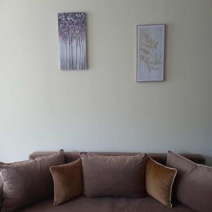 Тайната квартира - The Secret apartment