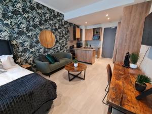 Luxury Menlyn Maine Apartment