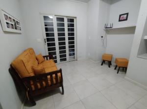 Lumiar Casa no Centro com fácil acesso e natureza