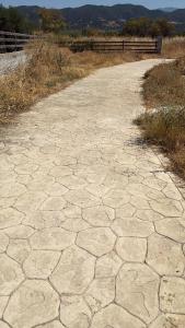 Private Parking for Cars, Vans, Campers, Bus, RV, Trailer & Caravan with Easy Access to Expressway & Main Road - Quiet Location with Mountain Views, Near the Beach, with 2 Lose Guard Dogs, No Water or Electric, No Shower or Toilet - Self Check-in