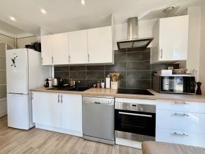 Appartements Lumineux et Cozy - Coeur de Cannes : photos des chambres