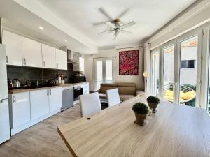 Appartements Lumineux et Cozy - Coeur de Cannes : photos des chambres