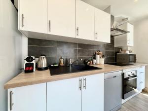 Appartements Lumineux et Cozy - Coeur de Cannes : photos des chambres