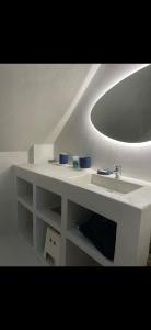 Maisons de vacances Charmant penty avec cheminee : Maison 1 Chambre