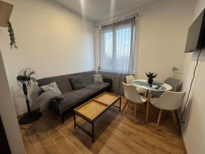 ApartmentsByMatyrafa-IX