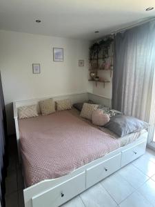 Appartements Studio pratique - Jardin prive : photos des chambres