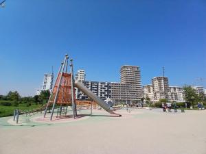 Modern Ocean View Duplex, 2 Bedrooms , Pool, Near Beach