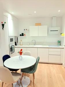 Appartements Au Detour des Sacres -Hypercentre-Boulingrin : photos des chambres