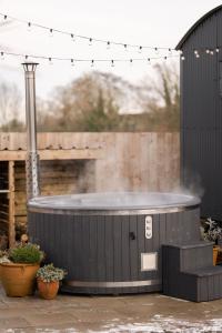 Barfield Shepherds Hut