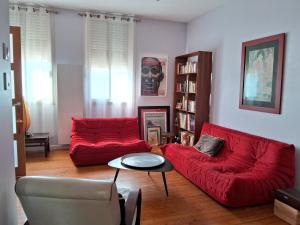 Charmante maison avec extérieur paisible, proche centre ville