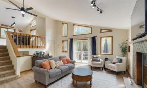 Poconos Hideaway - Woods & Wildlife