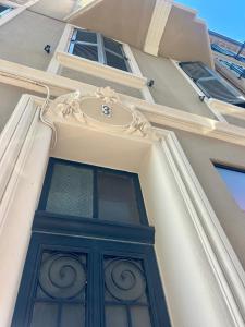 Charming 2 Bedrooms & 1 sofa bed renovated 3P3 by RIVAEVENT