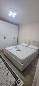 Maxhari Apartments