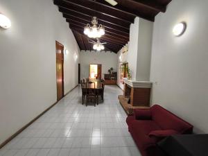 Encarnación Lodge & apartments