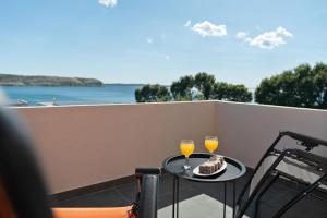 House Adriatic Blue Dream