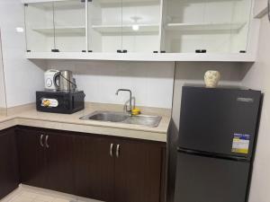 2 bedroom loft type with 2 baths Near Ortigas Cbd