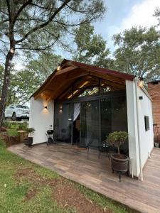 Cabaña Romántica con Tina para Parejas