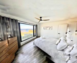 Ten Mile Point Resort