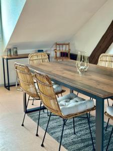 Loft vintage - spacieux 155 m2 - 4 chambres - Parking, Netflix, Wifi Fibre